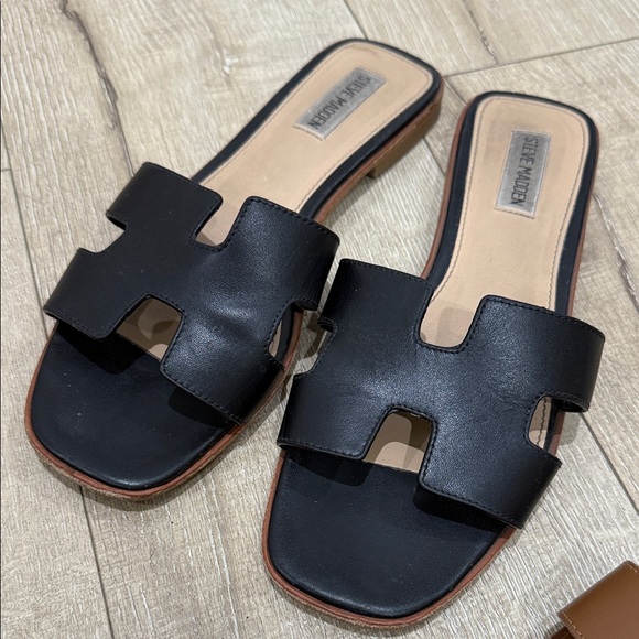 Steve Madden Black and Brown Slide Sandals Bundle - Picture 3 of 6